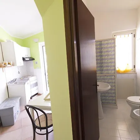 Cozy 50m Sea Apartment Capo Vaticano